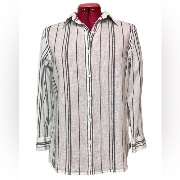 Chaps Petite classic linen and cotton blend button-up blouse vertical stripes - Picture 2 of 10